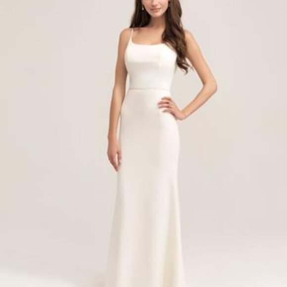 NEW Backless Sheath Wedding Dress - Picture 4 of 5